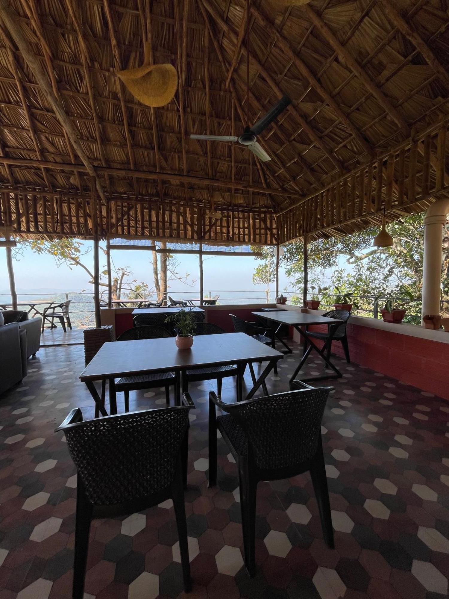Sunset Valley Kerala Pool Resort - Serene Natural Forest Cottage Stay In Idukki With Sunrise & Sunset Panoramas, Natural Streams & Tranquil Summer Evenings Pirmed Exterior photo