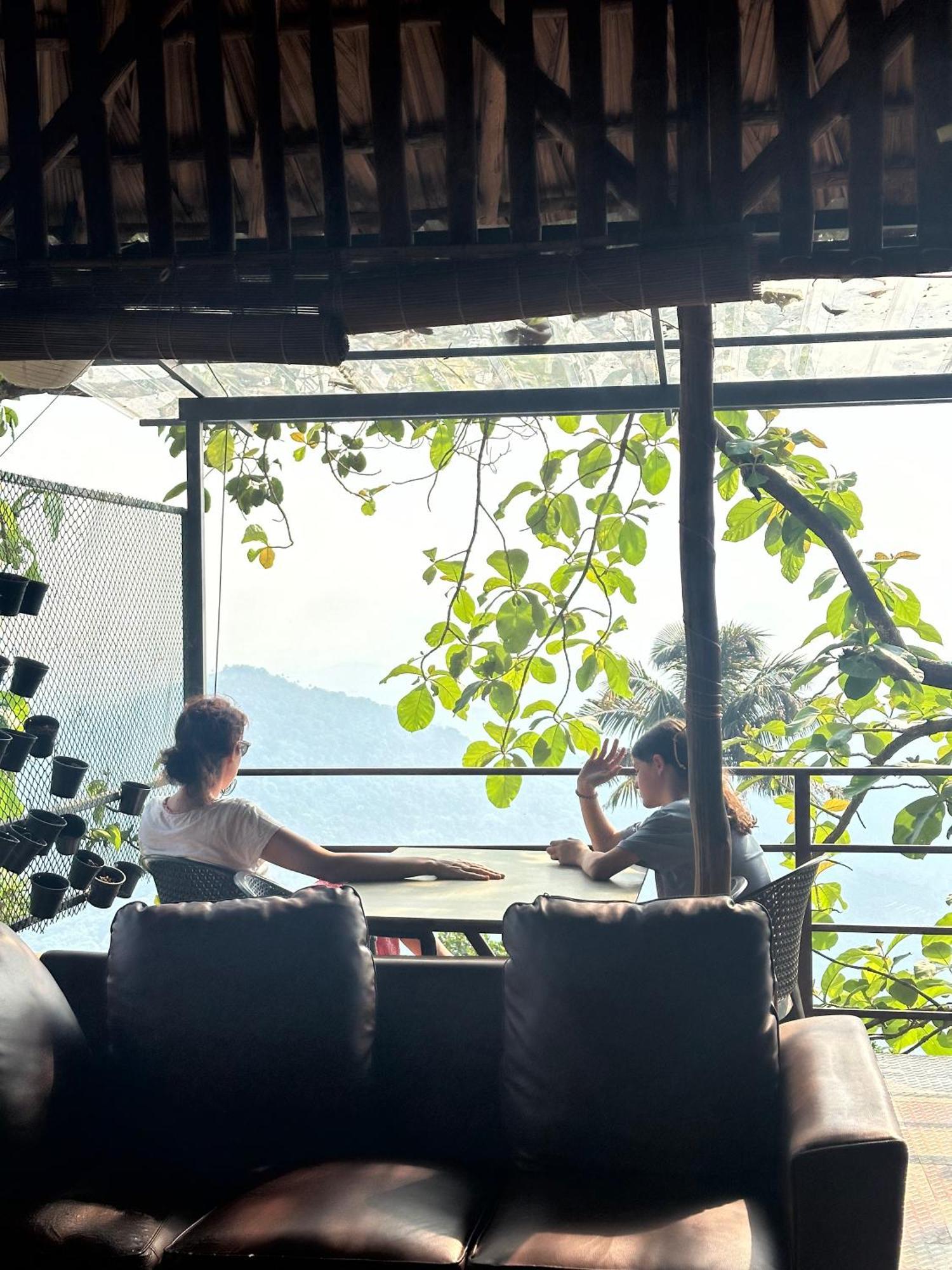 Sunset Valley Kerala Pool Resort - Serene Natural Forest Cottage Stay In Idukki With Sunrise & Sunset Panoramas, Natural Streams & Tranquil Summer Evenings Pirmed Exterior photo