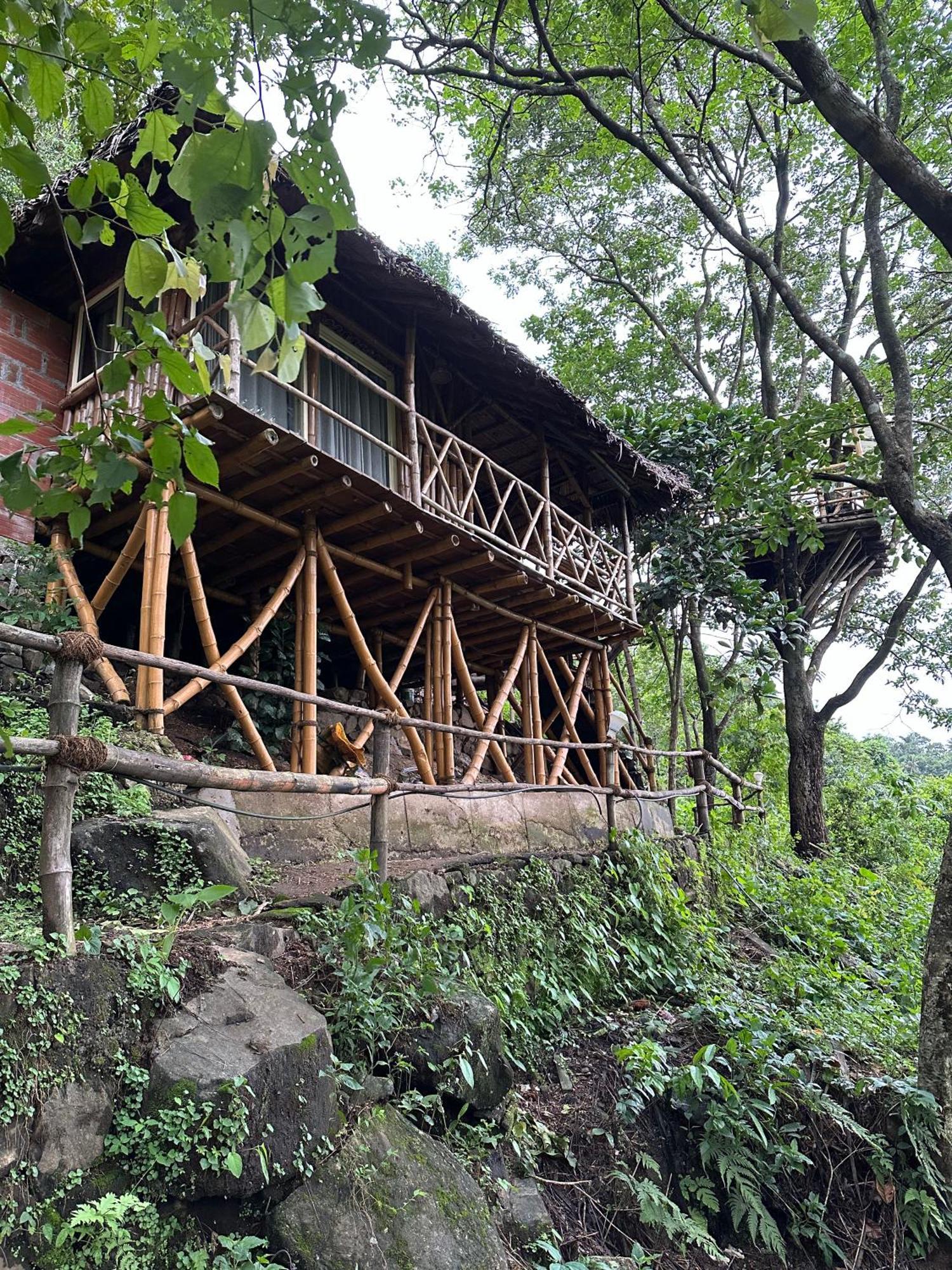Sunset Valley Kerala Pool Resort - Serene Natural Forest Cottage Stay In Idukki With Sunrise & Sunset Panoramas, Natural Streams & Tranquil Summer Evenings Pirmed Exterior photo