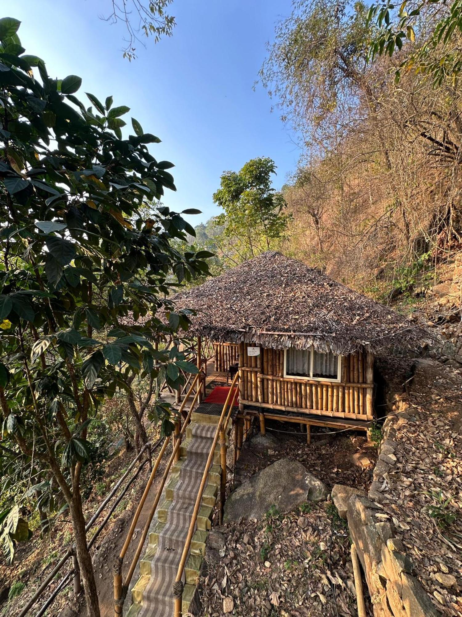 Sunset Valley Kerala Pool Resort - Serene Natural Forest Cottage Stay In Idukki With Sunrise & Sunset Panoramas, Natural Streams & Tranquil Summer Evenings Pirmed Exterior photo