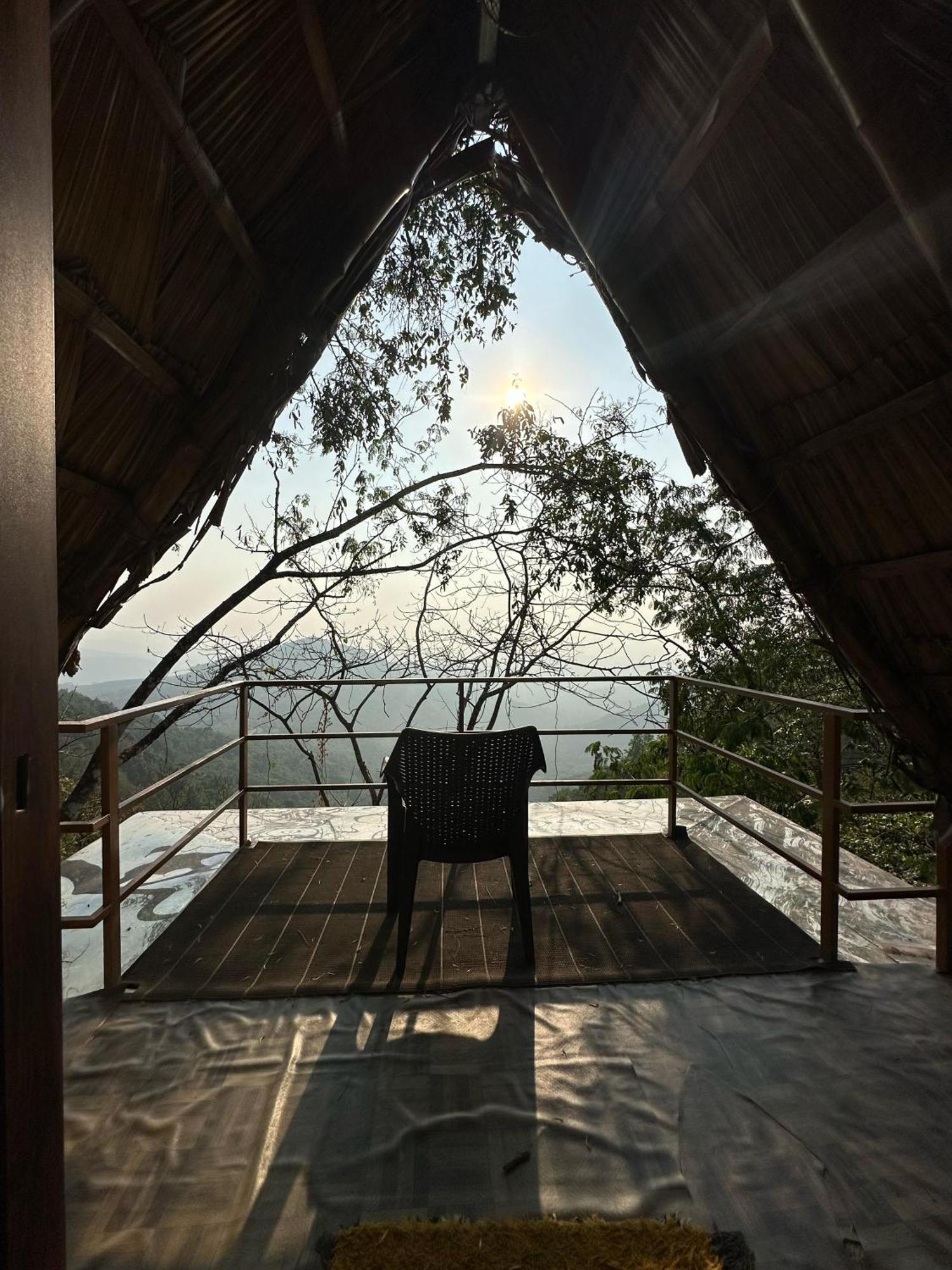 Sunset Valley Kerala Pool Resort - Serene Natural Forest Cottage Stay In Idukki With Sunrise & Sunset Panoramas, Natural Streams & Tranquil Summer Evenings Pirmed Exterior photo