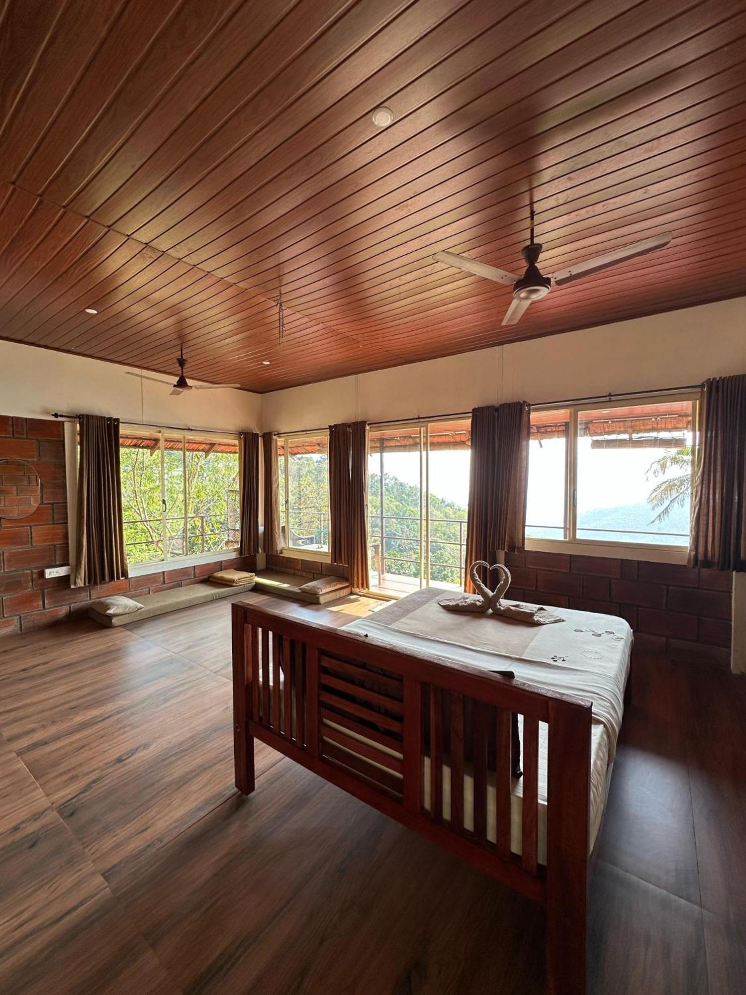 Sunset Valley Kerala Pool Resort - Serene Natural Forest Cottage Stay In Idukki With Sunrise & Sunset Panoramas, Natural Streams & Tranquil Summer Evenings Pirmed Exterior photo